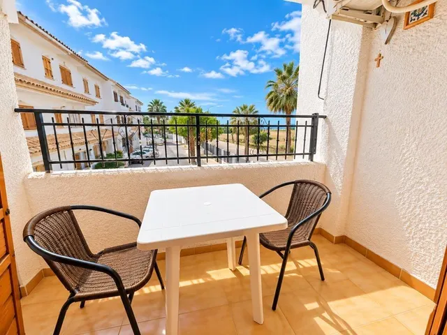 Apartamento con piscina cerca de la playa en Santa Pola — 14
