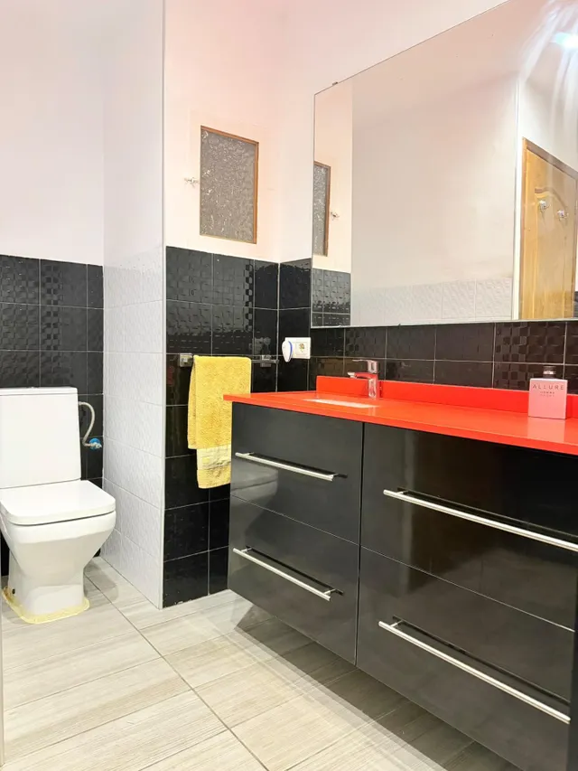 SE VENDE 2º PISO EN EL COLL DEN RABASSA — 16