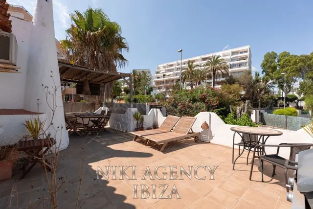 Casa-Chalet en Venta en Santa Eularia Des Riu Baleares — 39