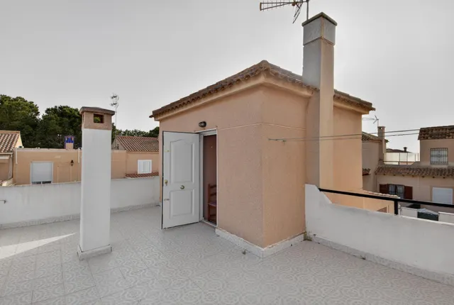 Serena I. Acogedor Adosado en esquina con solarium privado, orientación sur — 17