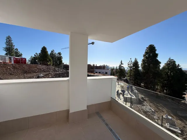 Vivienda moderna en urbanización privada Mijas con vistas al mar — 7