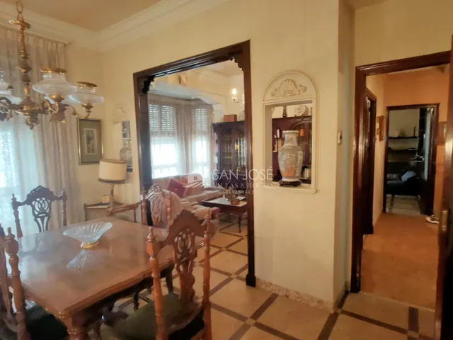 INMOBILIARIA SAN JOSE VENDE GRAN PISO EN AVENIDA DE CHAPÍ DE ELDA — 26