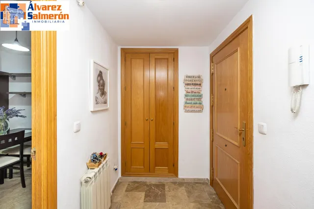 Piso de dos dormitorios en Sanders, en urbanización privada con piscina, pistas de padel, plaza de garaje y trastero — 18