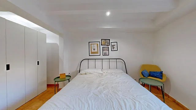 REFORMADO CON ENCANTO EN RAMBLA DEL POBLENOU – 6ª PLANTA SIN ASCENSOR — 34