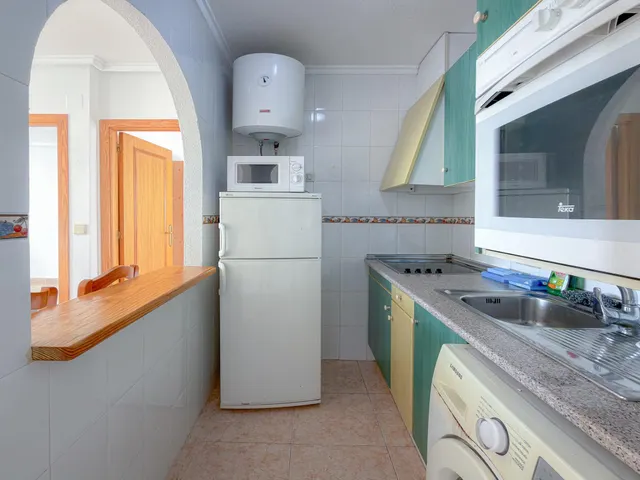 Oportunidad! Luminoso y encantador Ático con amplia terraza y excelentes vistas despejadas + Garaje cerrado incluido en el precio + Piscina comunitaria — 9