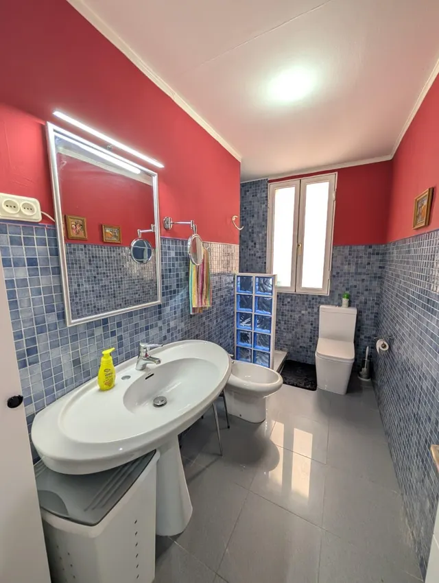 Vivienda exterior con orientación sur y ascensor en Patraix — 36