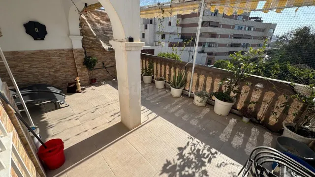 ¡Exclusivo adosado con entrada independiente y potencial par - foto 2