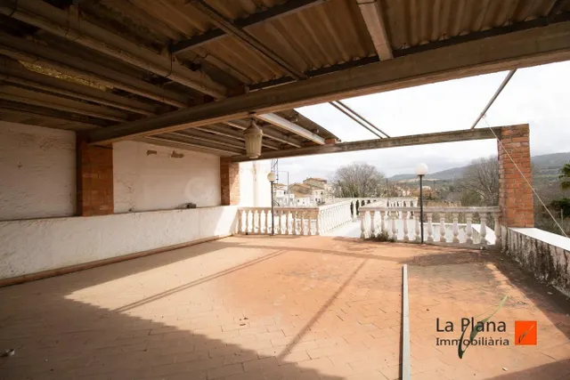 ESPECTACULAR CASA + TERRENO URBANIZABLE EN VENTA EN LA GALER - foto 4