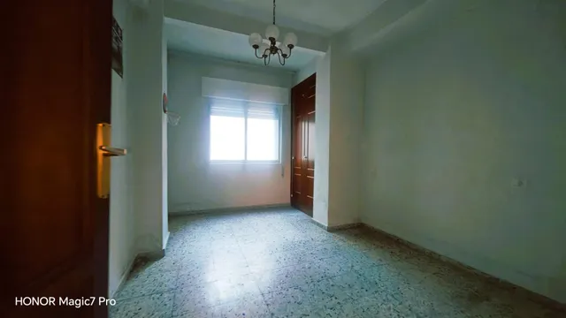Venta de piso en Zamora zona tres cruces, 4 dormitorios, 2 baños, galería — 8