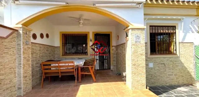Chalet con gran potencial, solárium y parcela privada en Tor - foto 3