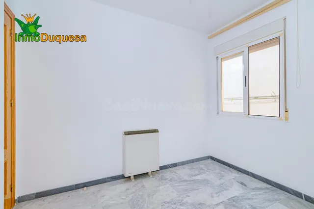 Piso de 3 Dorm. con PLAZA DE APARCAMIENTO (Sin ascensor) — 15