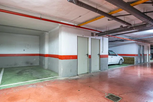 Planta baja de 3 habitaciones, con terrazas, parking y trastero en Ciudad Jardín — 31