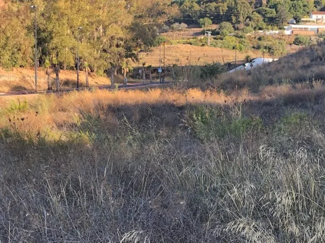 se venden parcelas urbanas en una exclusiva urbanizacion en benalmadena — 11