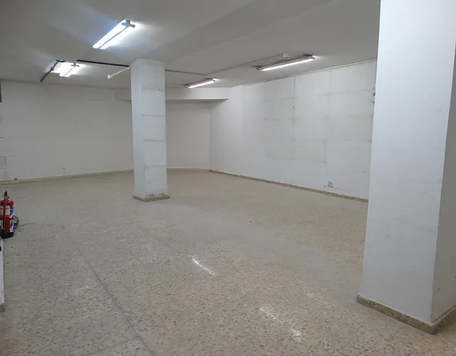 Exclusivo LOCAL COMERCIAL A PIE DE CALLE en el corazón de Arganda — 24