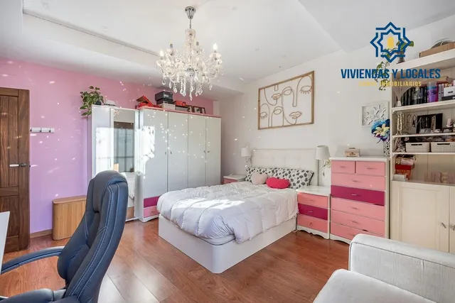 CASA SINGULAR EN ALBAICÍN JUNTO A PUERTA DE ELVIRA — 31