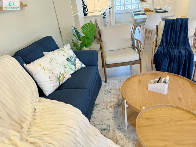 APARTAMENTO MODERNO EN EL CAMPELLO A 100 METROS DEL MAR, CON PISCINA, TERRAZA Y ZONAS COMUNES COMPLETAS — 33