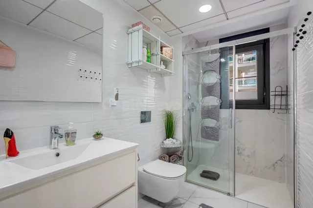 APARTAMENTO DE 3 DORMITORIOS Y 2 BAÑOS EN GUARDAMAR DEL SEGURA (ALICANTE) — 5