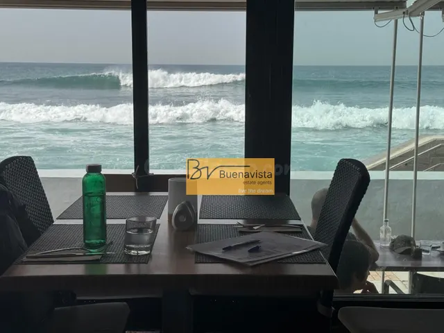 Front-Line Seafront Restaurant – Unique Business Opportunity
