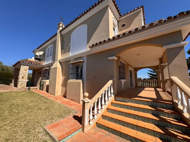 Chalet 4 habitaciones 243m² en venta - Costa Del Sol — 9