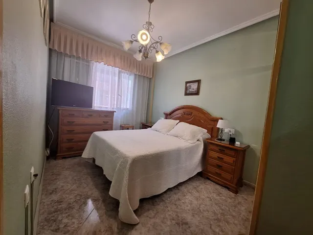 Apartamento 2 habitaciones 85m² en venta - Estacion de autobuses — 11