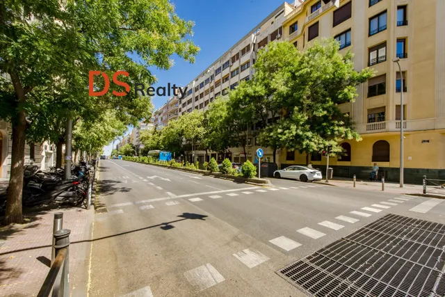 PISO EN VENTA EN LOPE DE RUEDA — 48