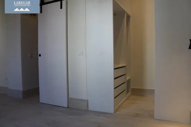 ESTUDIO EN ALQUILER 1 DORMITORIO EN TIRO DE LÍNEA — 25