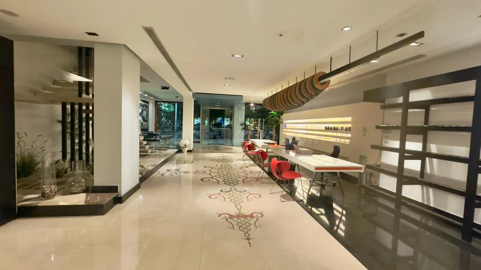 Local comercial 241m² en venta - Vistahermosa