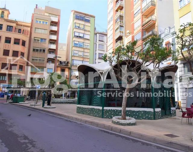 Despacho con varias oficinas en el centro — 32