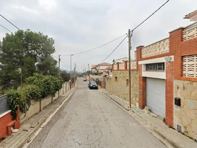 Parcela edificable a la venta de 544 m2 en Las Carpas de Abrera — 8