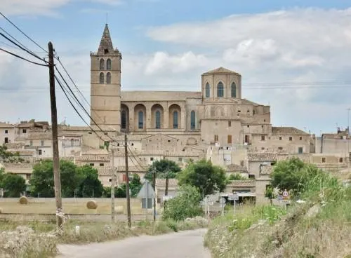 Ikv00514-1. finca rústica de 40.070 m2 con edificación de 488 m2 en Sineu. — 9
