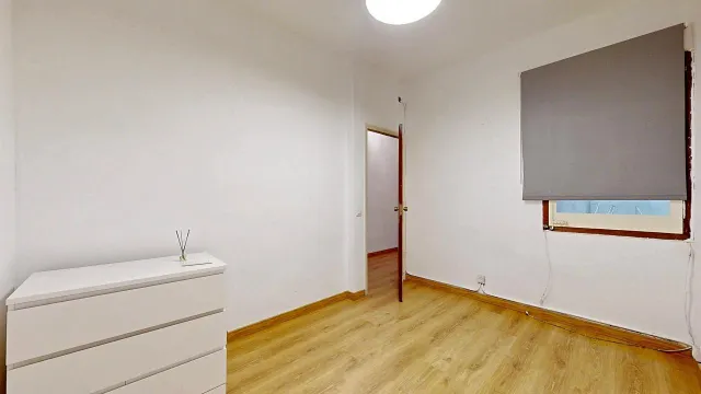LUZ, SOL Y VISTAS DESPEJADAS EN UNA VIVIENDA EXTERIOR JUNTO A POBLENOU Y DIAGONAL MAR — 29