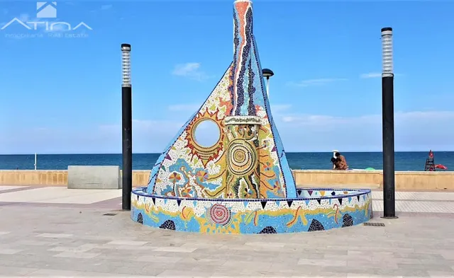 Una oportunidad única para construir tu hogar ideal cerca del mar en playa Daimús — 5