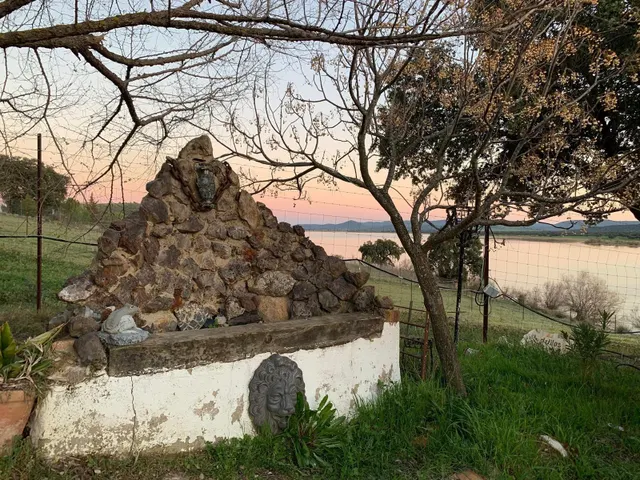 VIVIENDA CON VISTAS LAGO SIERRA BOYERA — 18