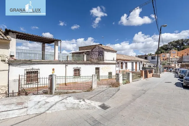 CASA 640 M2 EN CARRETERA DE MURCIA, ALBAYCIN. — 43