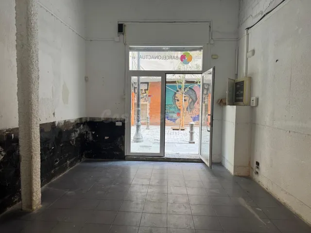 Dos Locales Comerciales - Carrer de l'Om — 5