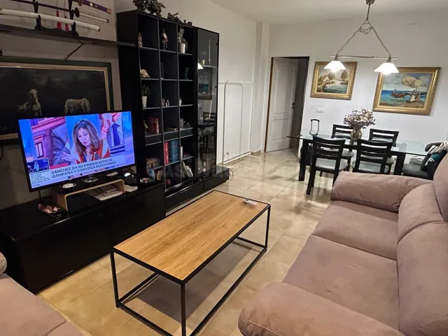 OPORTUNIDAD...EN PLENO CORAZON DEL CABAÑAL...DOS CASAS COMPLETAS A LA VENTA — 3