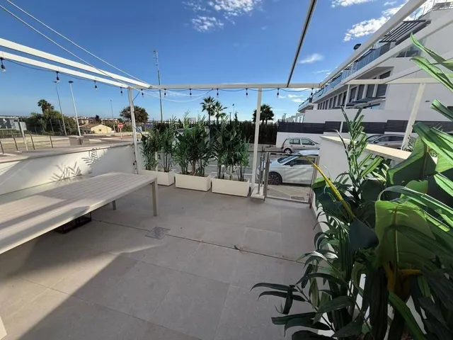 Villa 3 habitaciones 150m² en venta - Zona Pueblo — 6