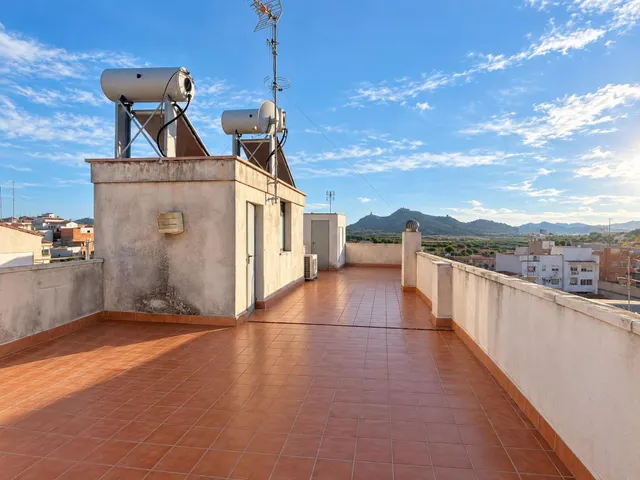 Exclusividad y confort: piso recién reformado a estrenar en finca de solo dos viviendas — 19
