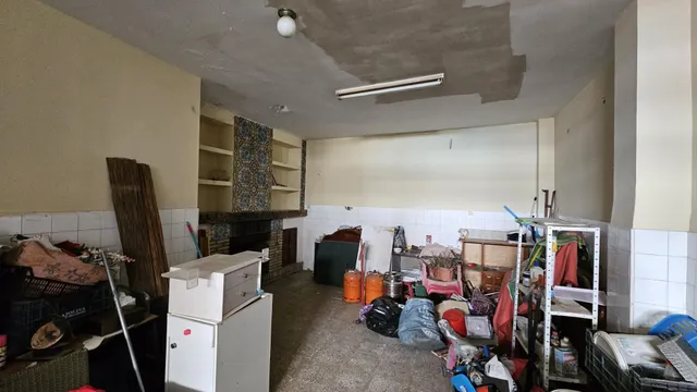 ✨ ¡Gran casa con cochera cerrada , llena de posibilidades! — 38