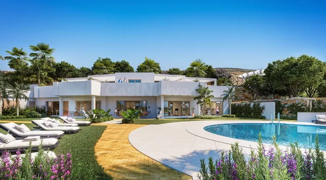 Ático dúplex con solárium en Estepona Golf: exclusividad y v - foto 5