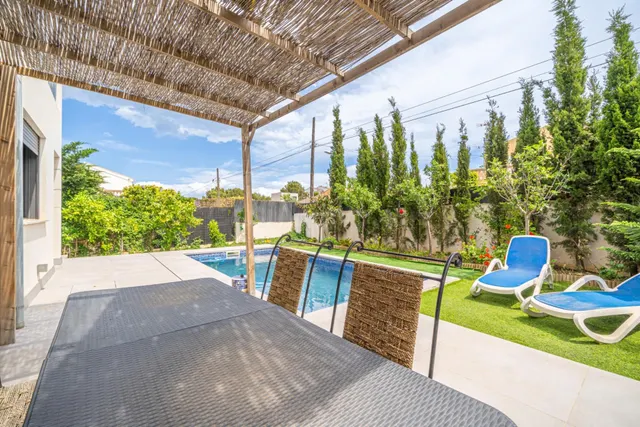 Chalet independiente en Son ferrer - foto 4