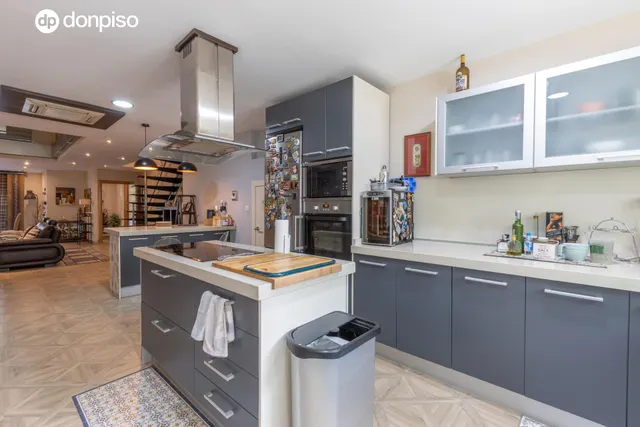 Exclusivo dúplex tipo loft de 225 m2 con apartamento independiente en una ubicación inmejorable — 11