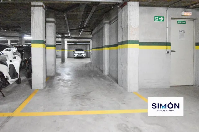 PLAZA DE PARKING EN VENTA EN LAS BASES DE MANRESA - foto 2