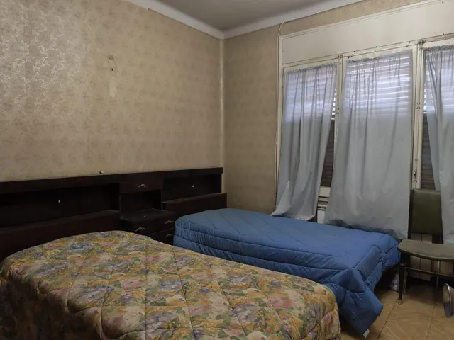 Casa zona La Parada con muchas posibilidades — 16