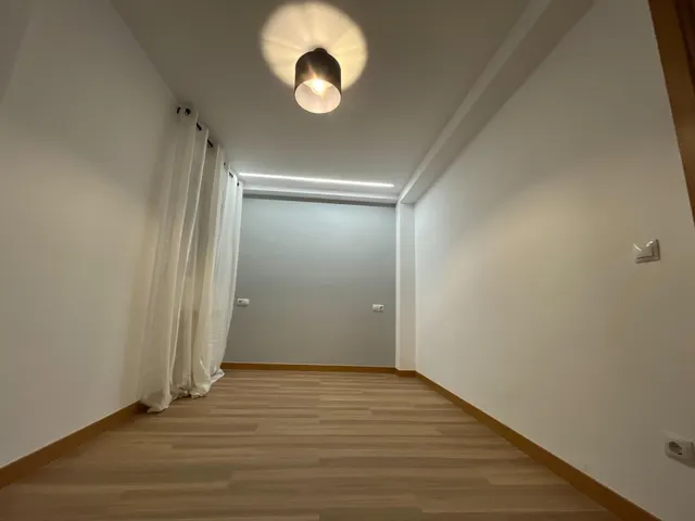 Piso en 4ª planta de tres dormitorios totalmente reformado y a estrenar en calle Valencia de Getafe — 17