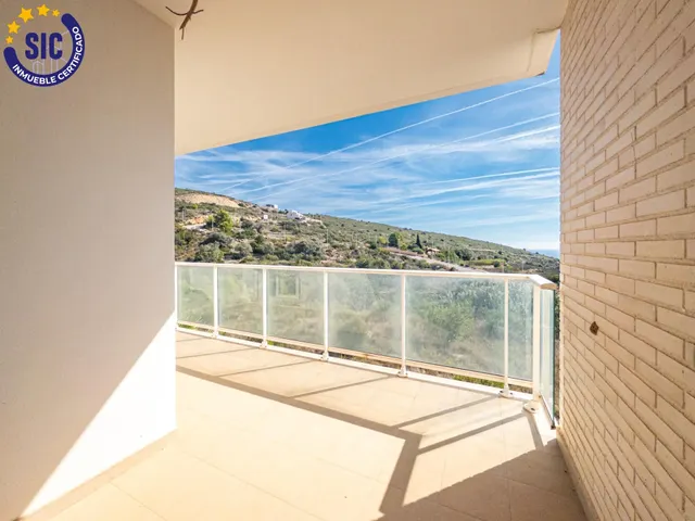 APARTAMENTO DE DOS DORMITORIOS CON VISTAS AL MAR - foto 2