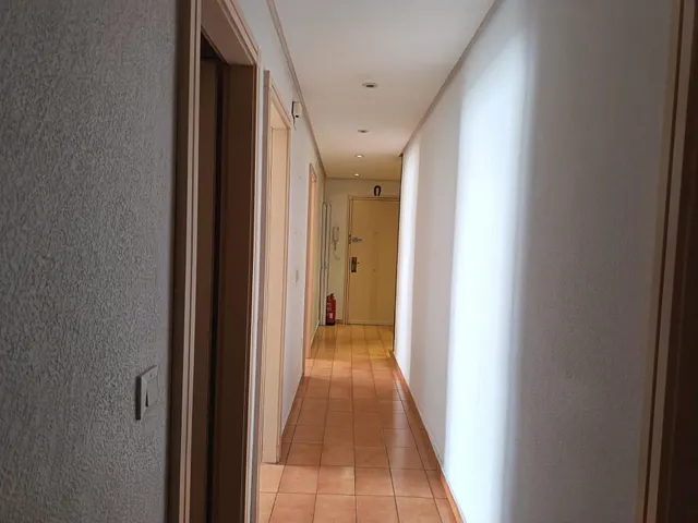 Se vende piso pegado al hospital con todos los servicios a mano — 14