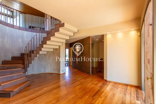 Casa en venta en Montornès del Vallès — 25