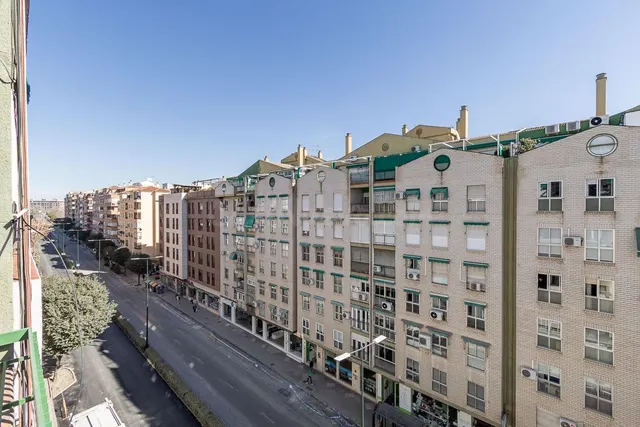 Piso en Camino de Ronda — 3