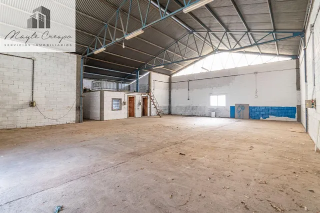 NAVE INDUSTRIAL DE 240M2 EN JUN-GRANADA — 4